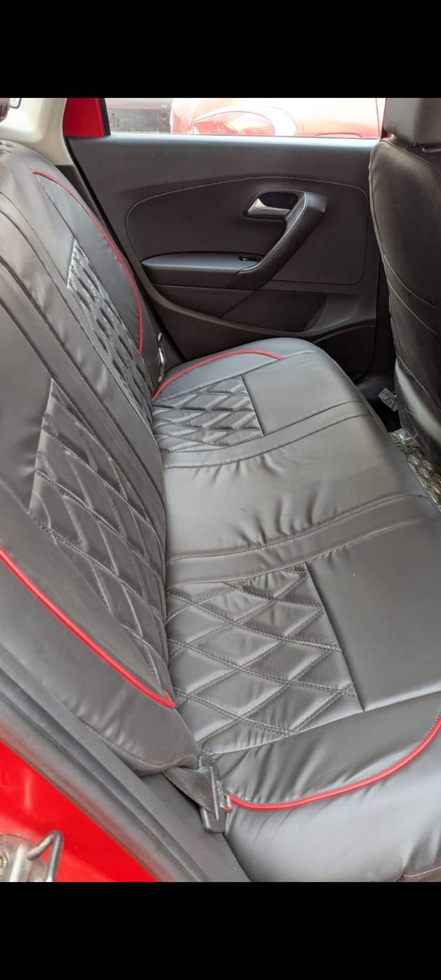 https://images10.gaadi.com/usedcar_image/4561274/original/38111972f3b3c84970a242d787e703da.jpg?imwidth=6402