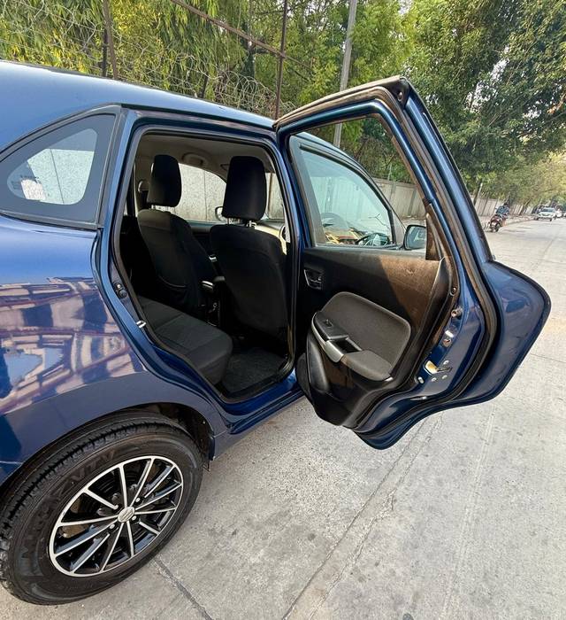 https://images10.gaadi.com/usedcar_image/4561282/original/3709ddda5e426514b54013b0f88bdd4e.jpg?imwidth=6400
