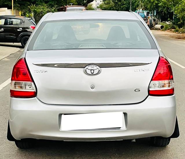 https://images10.gaadi.com/usedcar_image/4561286/original/processed_a84bafbbbca83ddd65bbbf807b45a405.jpg?imwidth=6401