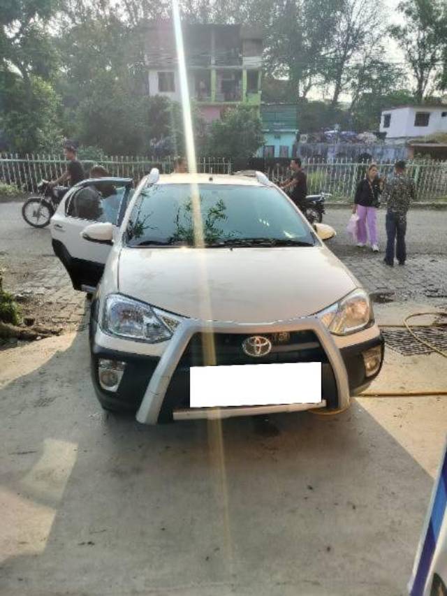 https://images10.gaadi.com/usedcar_image/4561289/original/processed_24006617-b4a0-4132-a0b1-bb861689903a.jpg?imwidth=6400