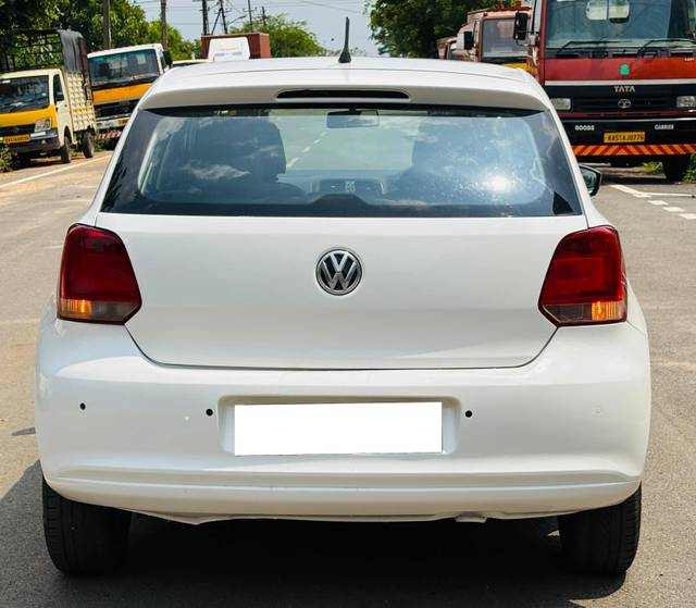 https://images10.gaadi.com/usedcar_image/4561310/original/processed_362c423e354bf5282990cc08f75ae4e3.jpg?imwidth=6402