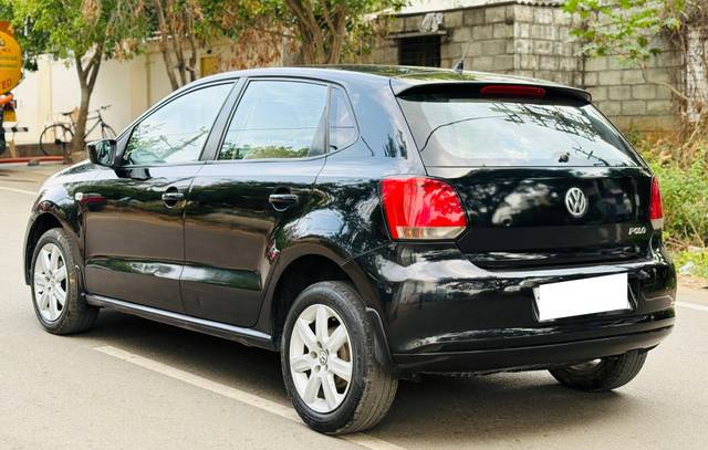 https://images10.gaadi.com/usedcar_image/4561311/original/processed_ace7fa10cabb46e5ef4c935753e49988.jpg?imwidth=6402