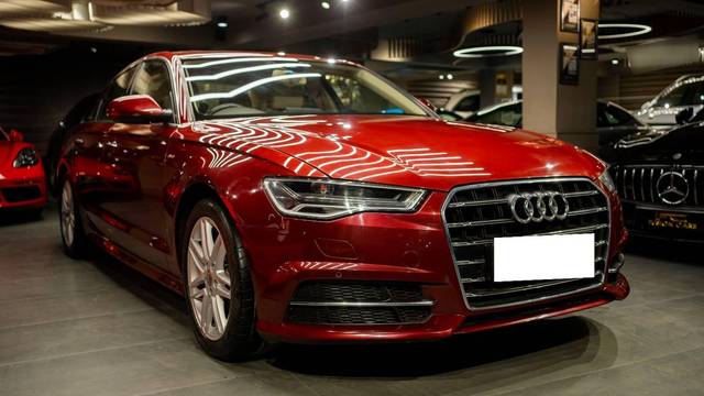 https://images10.gaadi.com/usedcar_image/4561314/original/processed_56ee41cfa57c3e937e40933775f66454.jpg?imwidth=6400