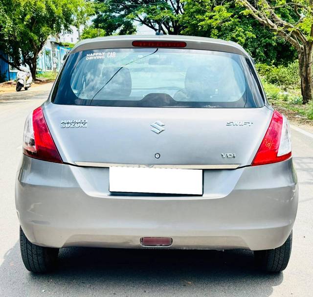 https://images10.gaadi.com/usedcar_image/4561317/original/processed_691ce0796cd1436000e583b6f3cb4a1a.jpg?imwidth=6402