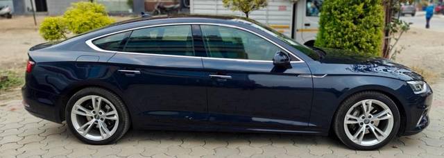 https://images10.gaadi.com/usedcar_image/4561319/original/7c614663c5494b448cca8a35a00e2ea8.jpg?imwidth=6401