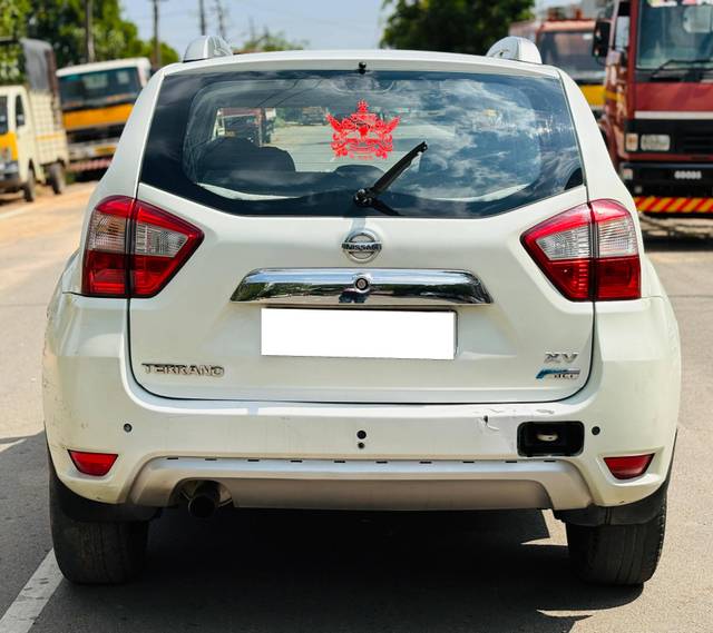 https://images10.gaadi.com/usedcar_image/4561322/original/processed_3b67cdf34a60bdd0339518c739893ce1.jpg?imwidth=6402