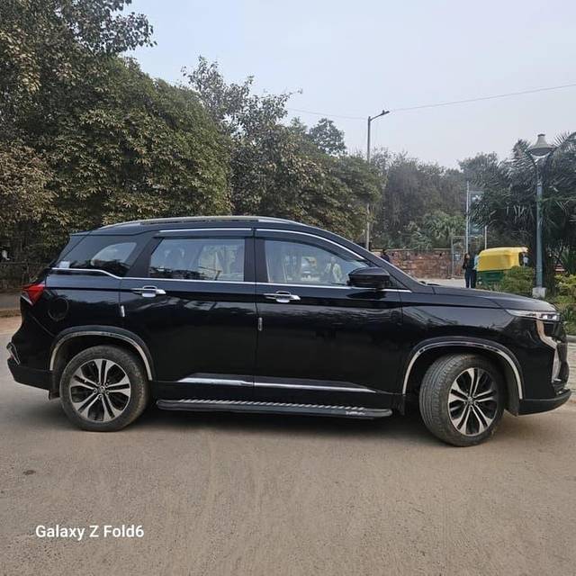 https://images10.gaadi.com/usedcar_image/4561334/original/processed_59283c0c41afb6dc6c0a4cb709ec9c68.jpg?imwidth=6401