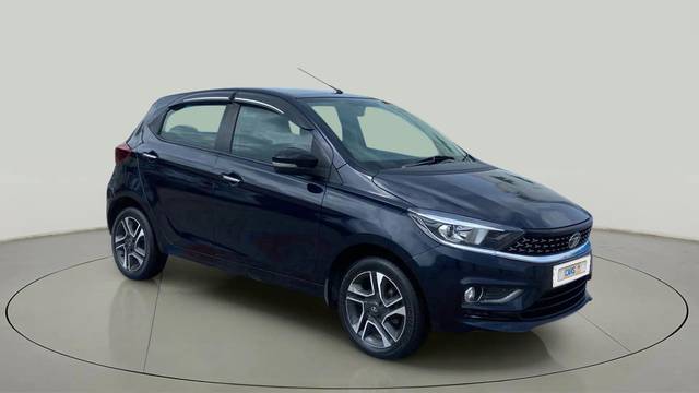 https://images10.gaadi.com/usedcar_image/4561349/original/c8d713d034cb09d34ce8258b9774a0ab.jpg?imwidth=6400