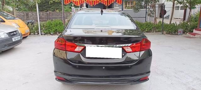 https://images10.gaadi.com/usedcar_image/4561351/original/processed_2c37e83d9f4d79375e13d751449fab78.jpg?imwidth=6401