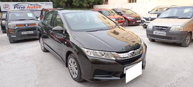 https://images10.gaadi.com/usedcar_image/4561351/original/processed_87654043dde4e141d65f0c8a81d2a4b0.jpg?imwidth=6400