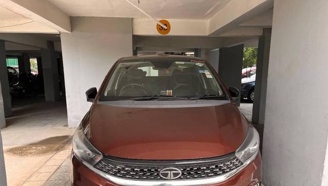 https://images10.gaadi.com/usedcar_image/4561382/original/processed_72890c3e-0e91-4266-a1e4-c7e42be56639.jpeg?imwidth=6402