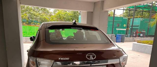 https://images10.gaadi.com/usedcar_image/4561382/original/processed_cdb618b3-e01b-4b52-83f9-92273b8e2155.jpeg?imwidth=6400