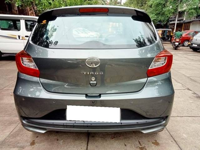https://images10.gaadi.com/usedcar_image/4561397/original/processed_fa7b9dec7d6e208cca09471a09fdae38.jpeg?imwidth=6402