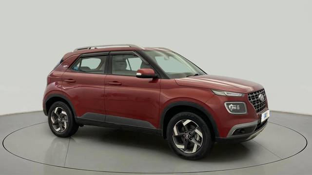 https://images10.gaadi.com/usedcar_image/4561398/original/915f82fc0dd73b3cffde32026b57ff89.jpg?imwidth=6400