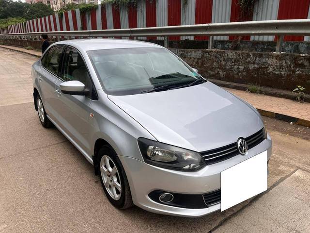 https://images10.gaadi.com/usedcar_image/4561405/original/processed_4c86b69e18bc6e79fda67a3934285b2d.jpg?imwidth=6400