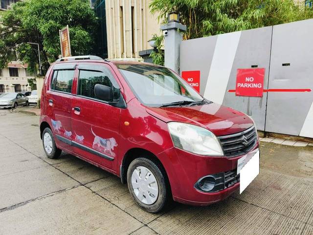 https://images10.gaadi.com/usedcar_image/4561407/original/processed_a41760353e7c5996495b58c6fbb08dfe.jpeg?imwidth=6400