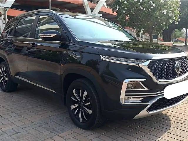 https://images10.gaadi.com/usedcar_image/4561442/original/ac95a0c82ed2867521ab9c5f14abc366.jpg?imwidth=6400