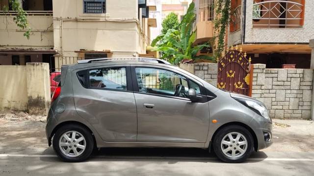 https://images10.gaadi.com/usedcar_image/4561444/original/b10ee6f031d2ae1711ac4b99fcb7302b.jpg?imwidth=6401