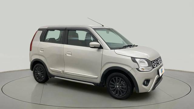https://images10.gaadi.com/usedcar_image/4561452/original/61fc90a7e8457258b6fa2a1a2d780e66.jpg?imwidth=6400