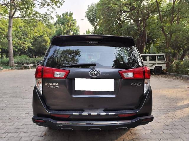 https://images10.gaadi.com/usedcar_image/4561482/original/processed_20f4b7b8ab377a84a8636b2f0be94511.jpg?imwidth=6402