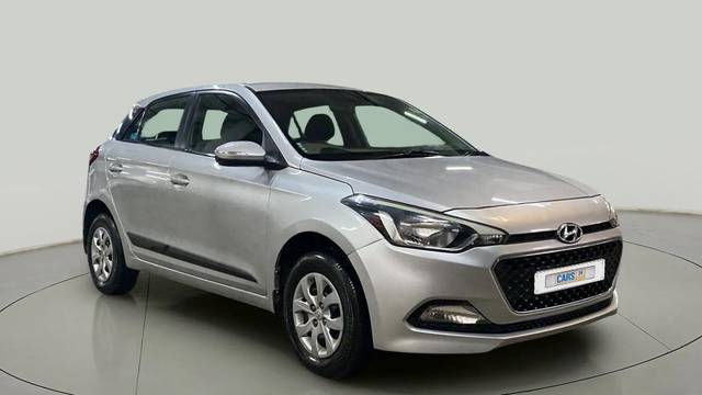 https://images10.gaadi.com/usedcar_image/4561483/original/10f94d6be88713813a3fee9b1a0fbd73.jpg?imwidth=6400