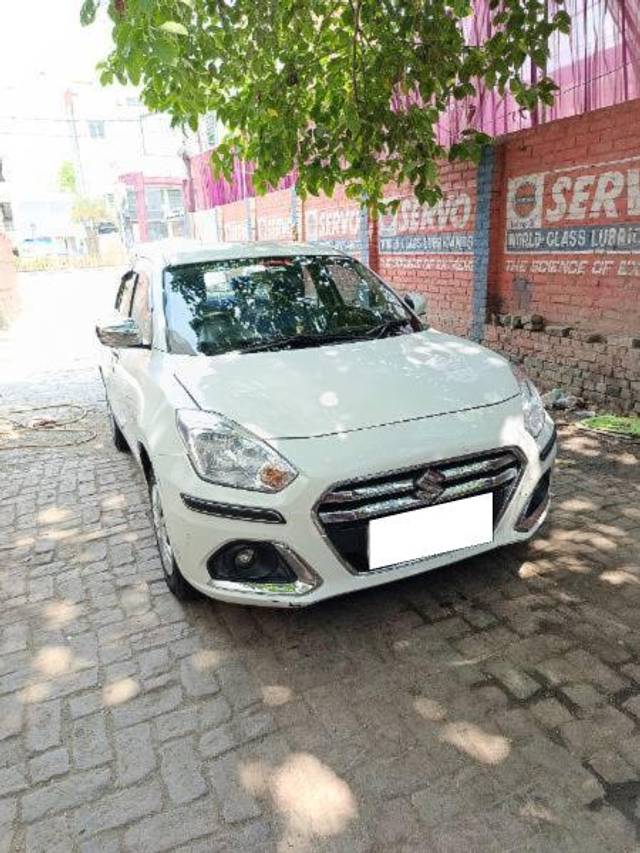 https://images10.gaadi.com/usedcar_image/4561542/original/processed_8544247d-b970-45f9-a03f-c3256c2970c2.jpg?imwidth=6400