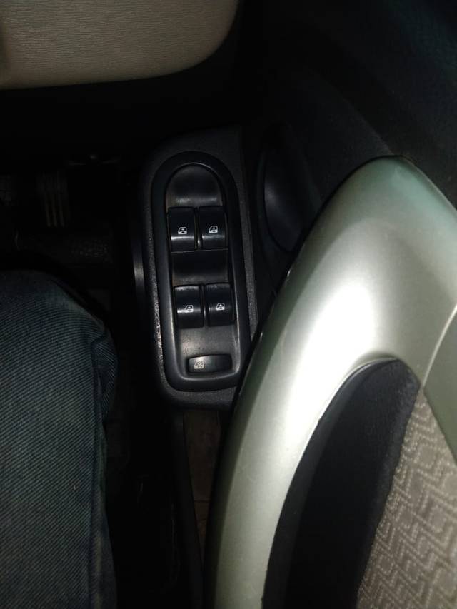 https://images10.gaadi.com/usedcar_image/4561543/original/2a793853392da31a79465b718c318330.jpg?imwidth=6401