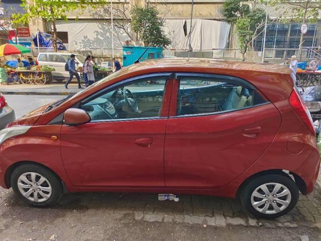 https://images10.gaadi.com/usedcar_image/4561555/original/processed_76c3af03-150c-4e0f-9e7c-95fa077ed958.jpg?imwidth=6400