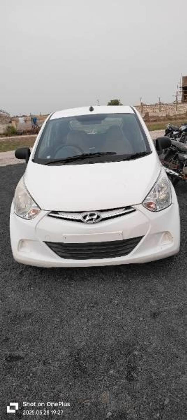 https://images10.gaadi.com/usedcar_image/4561572/original/processed_db99c1fd-3d00-4074-841d-b2820248926e.jpg?imwidth=6400