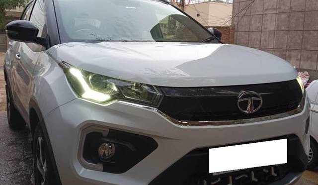 https://images10.gaadi.com/usedcar_image/4561610/original/processed_007a11e2-eedb-4cc8-a54e-1ef4f50d84ad.jpg?imwidth=6402