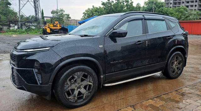 https://images10.gaadi.com/usedcar_image/4561630/original/processed_b6fb9eed0273129899ce706e4e4f9218.jpg?imwidth=6400