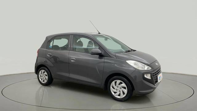 https://images10.gaadi.com/usedcar_image/4561664/original/7c073a3ac6d27a3d5e8c8f72dec6eedc.jpg?imwidth=6400
