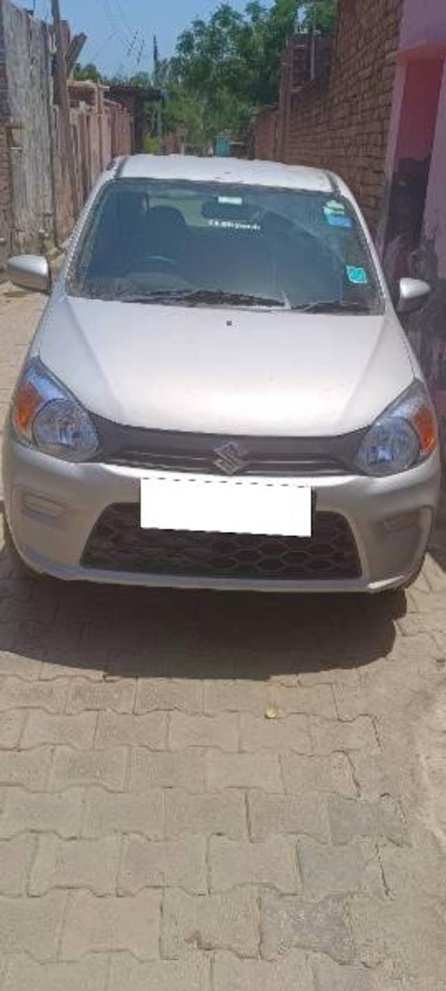 https://images10.gaadi.com/usedcar_image/4561735/original/processed_664fd449-6e51-4c50-826c-dade45dbae92.jpg?imwidth=6400