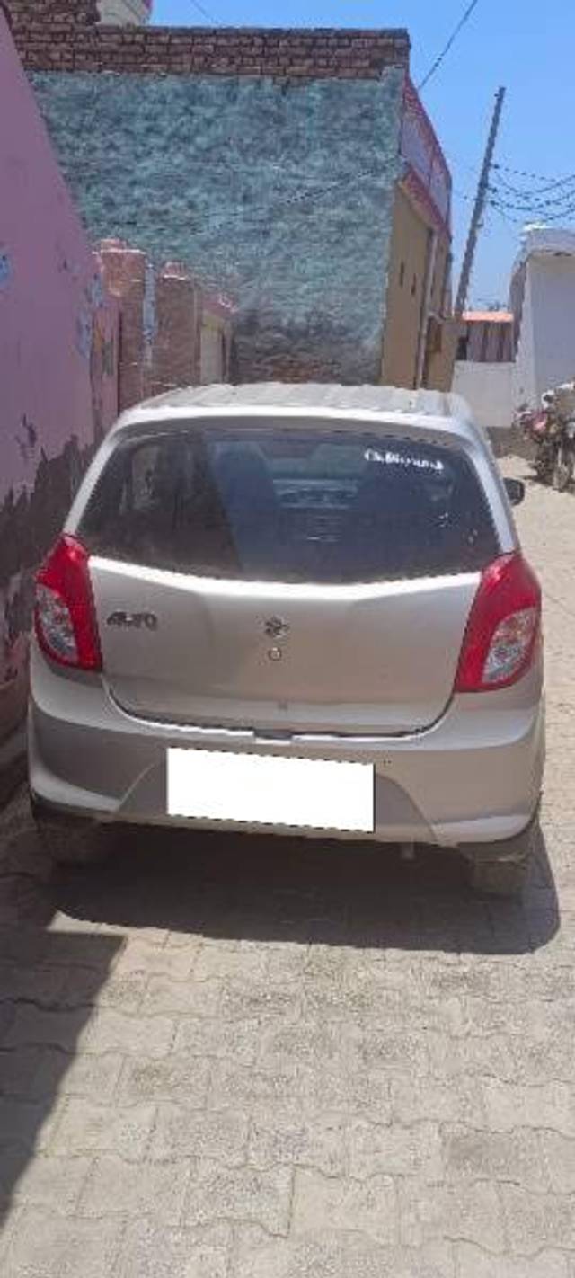 https://images10.gaadi.com/usedcar_image/4561735/original/processed_df616a9a-5fa0-4378-9294-de029cdce62d.jpg?imwidth=6401