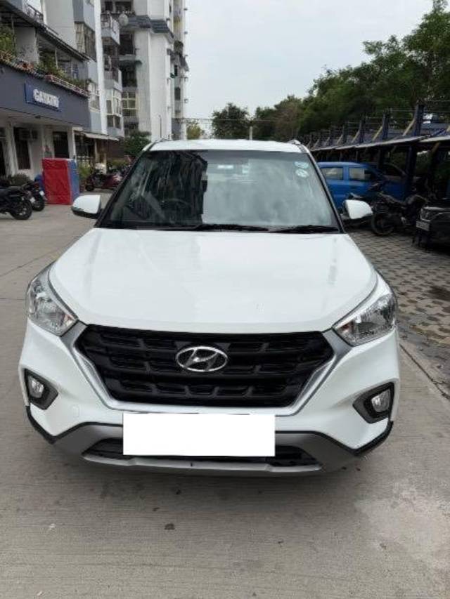 https://images10.gaadi.com/usedcar_image/4561752/original/processed_f9638939-ed2a-40f4-9a1a-44638759ba85.jpeg?imwidth=6400
