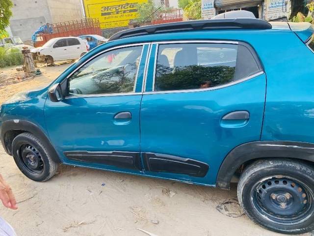 https://images10.gaadi.com/usedcar_image/4561800/original/processed_bf68b920-5d6e-4f2c-be39-a1e86c4cb488.jpeg?imwidth=6402