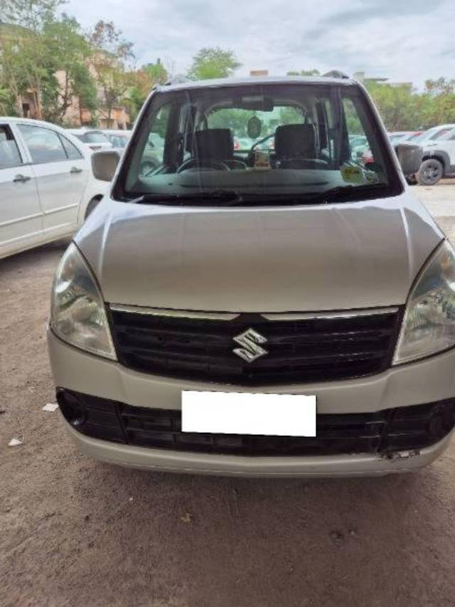 https://images10.gaadi.com/usedcar_image/4561801/original/processed_62868d7a-5565-41fc-9a64-c7e607b1aee4.jpg?imwidth=6400