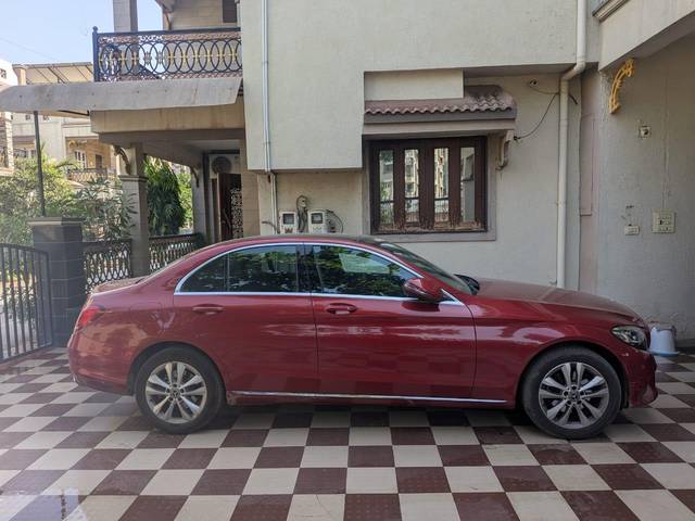 https://images10.gaadi.com/usedcar_image/4561807/original/e03441303283ece9725ad056bacabcf2.jpg?imwidth=6401