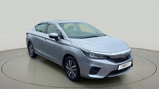 https://images10.gaadi.com/usedcar_image/4561816/original/589aad34e4a4c2180f0303a87e5da7e1.jpg?imwidth=6400