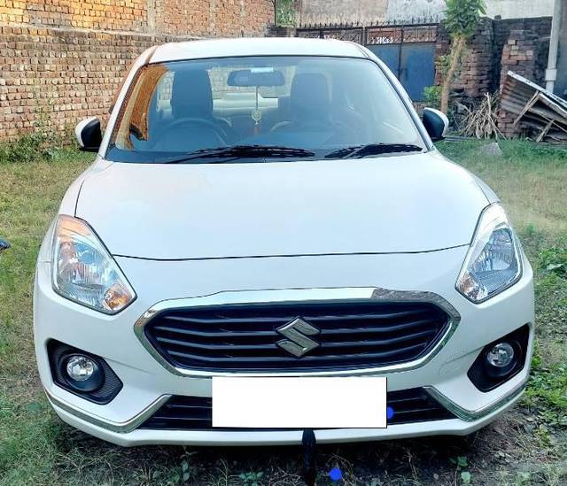 https://images10.gaadi.com/usedcar_image/4561823/original/processed_79f8ea04-4862-4c92-94d0-371586b2d531.jpg?imwidth=6400