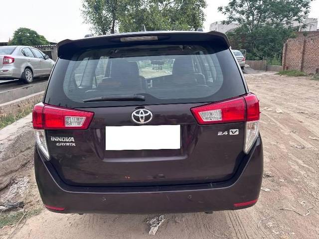 https://images10.gaadi.com/usedcar_image/4561827/original/processed_e1f02ca8-6ceb-4461-9bae-fdd54b722ce2.jpeg?imwidth=6401