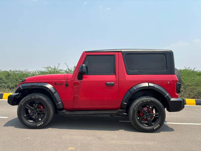 https://images10.gaadi.com/usedcar_image/4561869/original/processed_de54e76f306ff76a2987821fb9a05f5b.jpg?imwidth=6402
