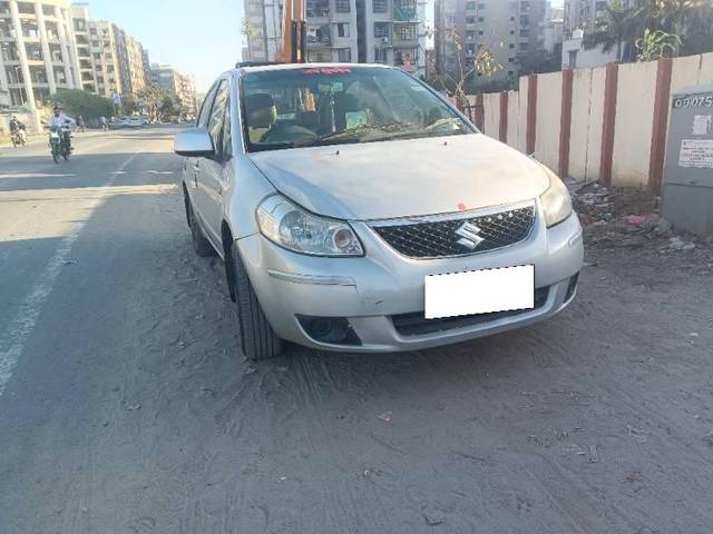 https://images10.gaadi.com/usedcar_image/4561881/original/processed_aa279ced-7518-48bf-b2c9-3c233e5c7a65.jpg?imwidth=6400