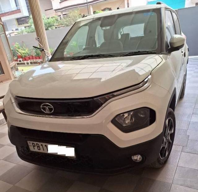 https://images10.gaadi.com/usedcar_image/4561888/original/processed_6588a591-ac06-4eca-9c5a-a315e3999f6e.jpg?imwidth=6400