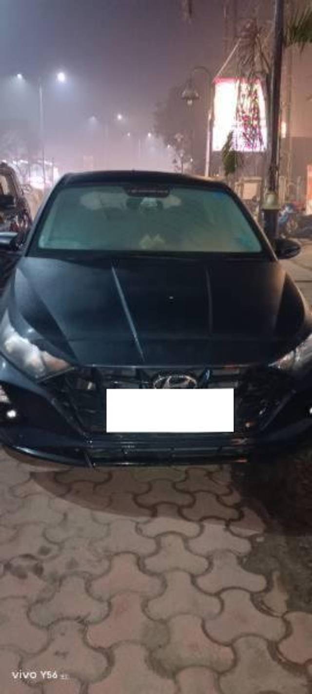 https://images10.gaadi.com/usedcar_image/4561942/original/processed_78de10eb-6be0-4f60-82fb-865ac03b3787.jpg?imwidth=6400