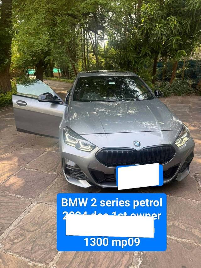 https://images10.gaadi.com/usedcar_image/4561954/original/processed_c8393e041a98f5e71367324f2df83416.jpg?imwidth=6400