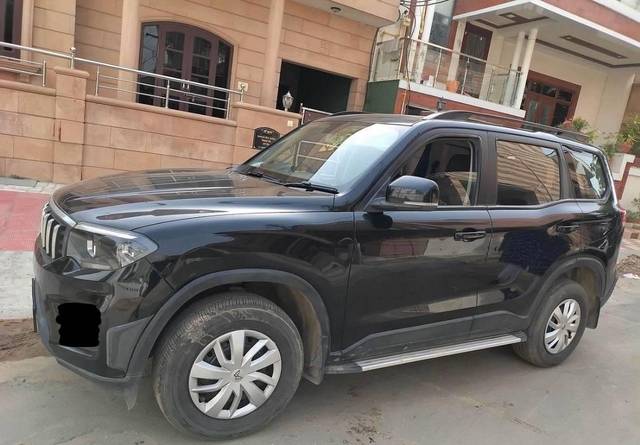 https://images10.gaadi.com/usedcar_image/4561989/original/processed_9fc65a8a-b46d-4c41-adc5-0c664462616a.jpg?imwidth=6400