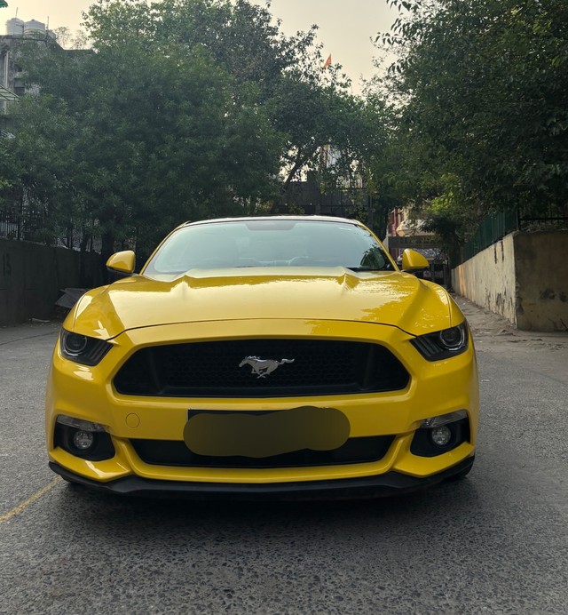 Second-hand 2016 Ford Mustang V8 for sale in New Delhi-5