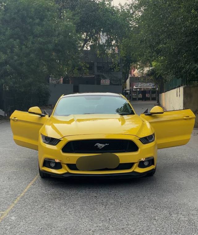 https://images10.gaadi.com/usedcar_image/4562058/original/d269c016f6bccb65606095b94c6b6f7f.jpg?imwidth=6401