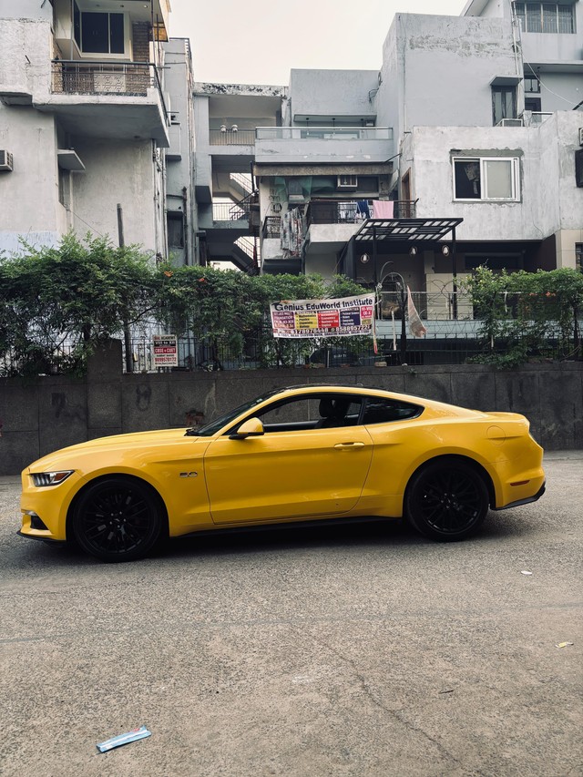 Second-hand 2016 Ford Mustang V8 for sale in New Delhi-7